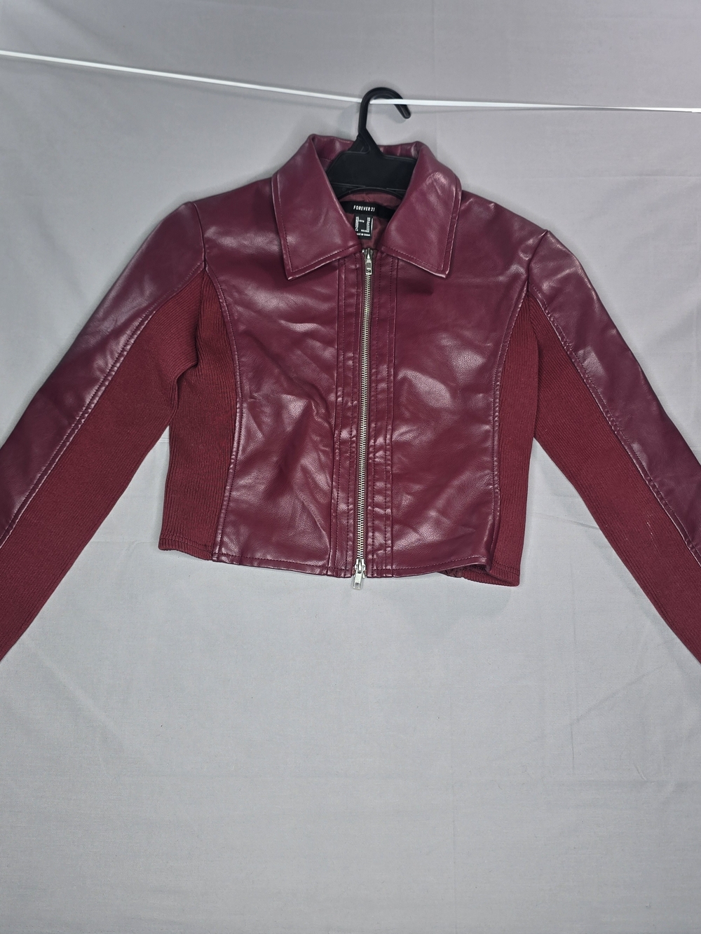 Forever 21 Women's Burgundy Faux Leather Moto Jacket Zip Front Long Sleeve XS